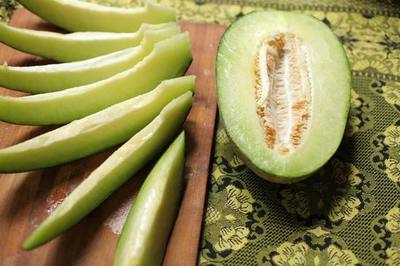 农村淘宝标准化全链路助力农产品爆款打造——新疆瓜农年收入激增十倍，鲜活水产品新机遇